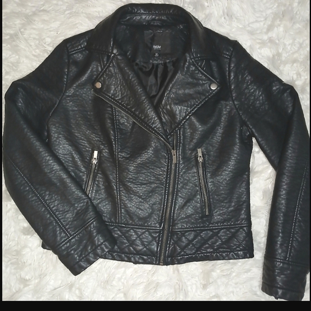 Zip Up Belted PU Moto Jacket For Fall And Winter diferente sizes Available